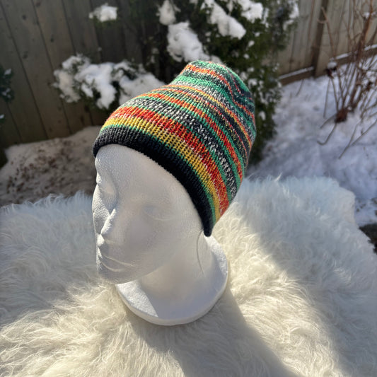 Handmade Reversible 100% merino wool hat - Green/Navy